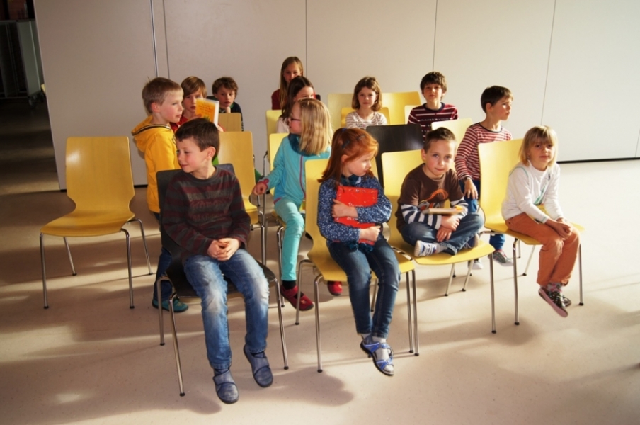 tl_files/dualingo_neu/News 2014 2015/Vorlesewettbewerb_3.jpg